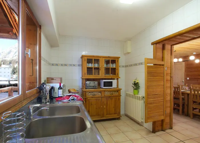 Spacieux 7 Pieces, Sauna, 15 Pers, Animaux Admis - Fr-1-811-22 Шале Ле дез Альп